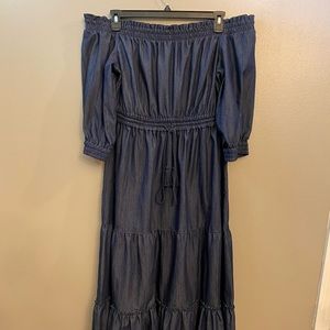 Off the shoulder maxi